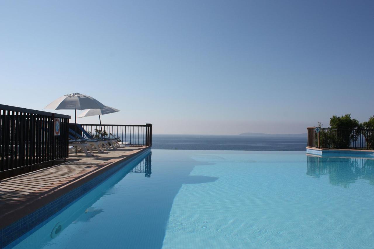 Residence Goelia Le Domaine De La Pinede Le Lavandou Quarto foto